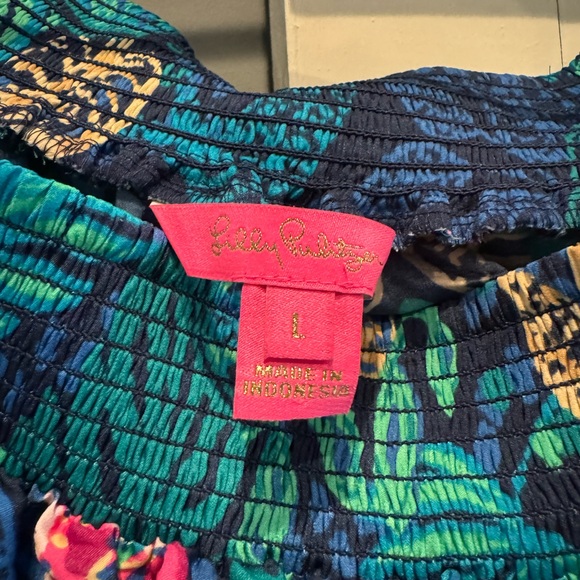 Lilly Pulitzer Off Shoulder Floral Top- Size Large, worn once - Picture 2 of 6
